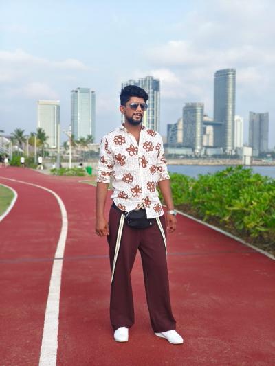 JAY RAIKUNDALIA